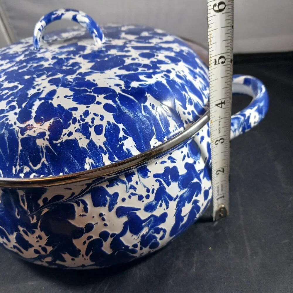Golden Rabbit Vintage Blue White Enamelware 2.5 Quart Cobalt Swirl Dutch Oven